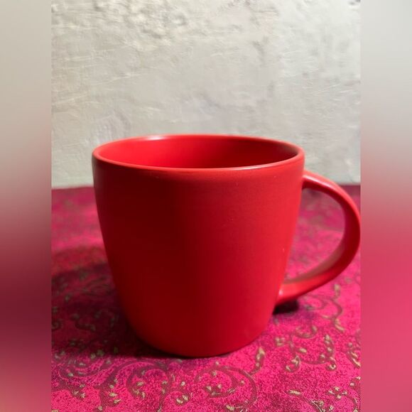 Starbucks mug, beautiful red. Great for holiday or collectors - Picture 4 of 5